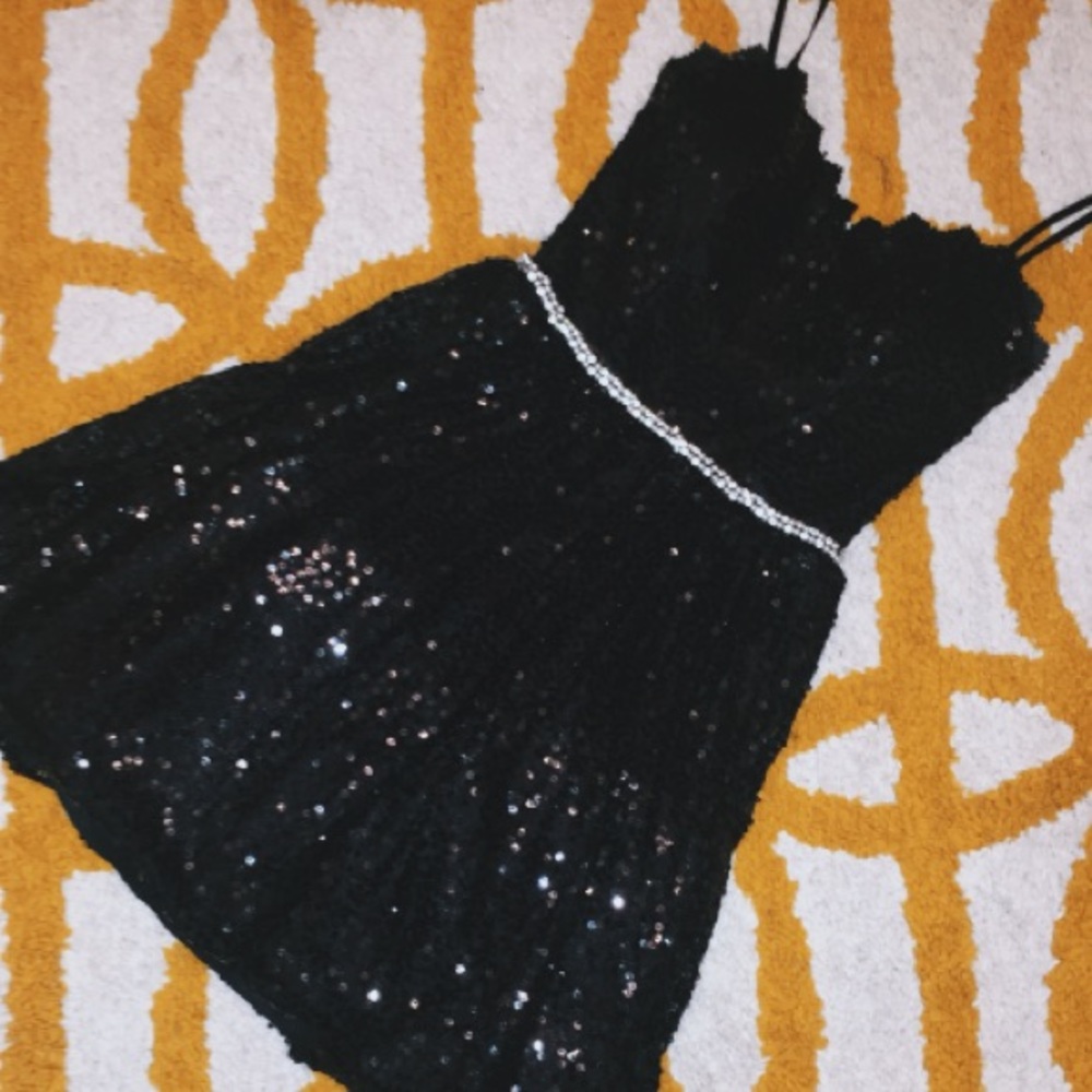 Black dress